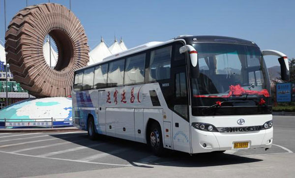 大巴租车