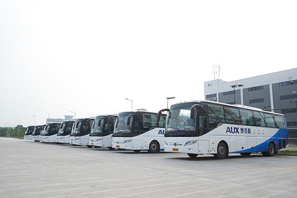 1622473392889019.jpg 武汉龙岗大巴租车